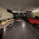 Kuromon Crystal Hotel